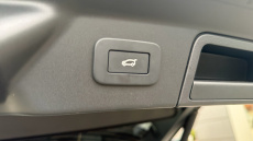 Land Rover Range Rover Velar 3.0 D300 MHEV Dynamic SE 5dr Auto Diesel Estate